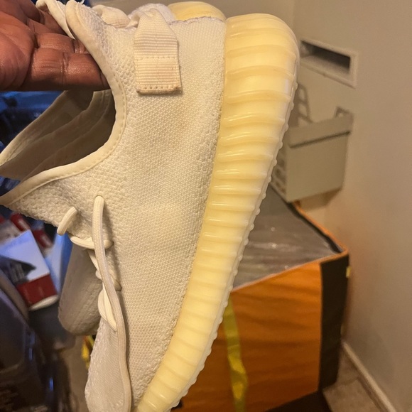 Yeezy - Picture 3 of 3